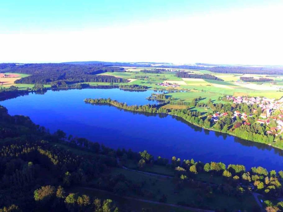 Ferienzimmer Oelhaf Zimmer In Gelb Self Check-In Mit Key-Tresore Wilhelmsdorf  Luaran gambar